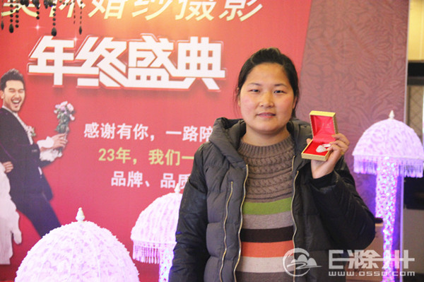 奥林婚纱_婚纱情侣头像(2)